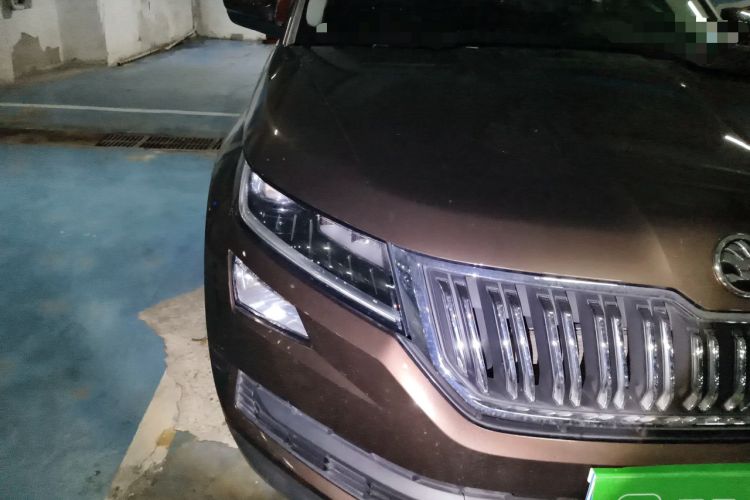 Used Skoda Kodiaq 2017 TSI330 7-Seater Two-Wheel-Drive Luxury Tech Edition
