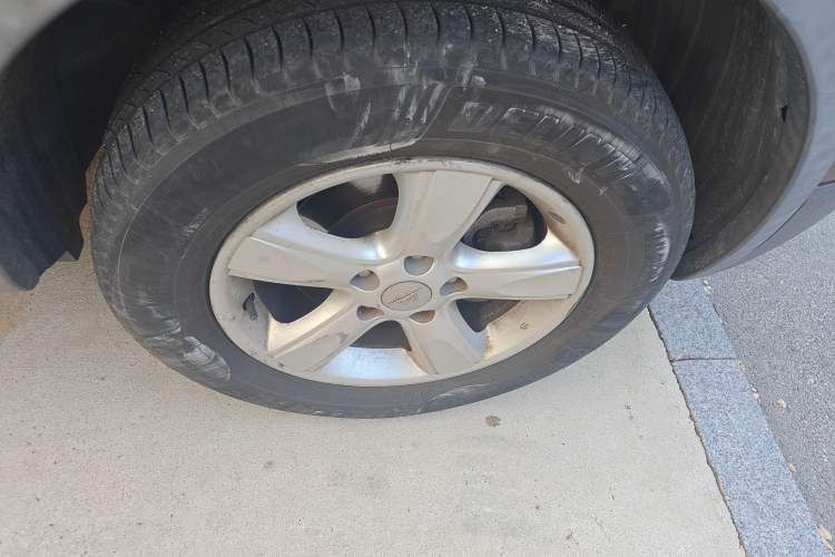 Used Haima S5 2016 1.5T CVT Enjoyment Edition Right Front Wheel Hub