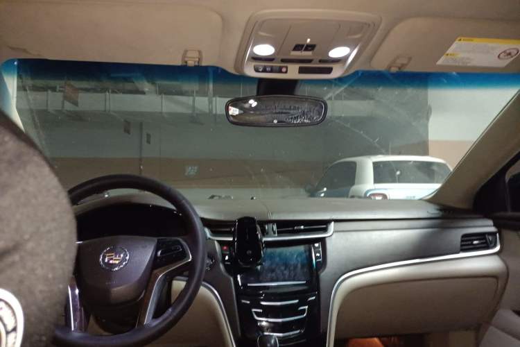 Used Cadillac XTS 2013 28T Comfort Model Headliner