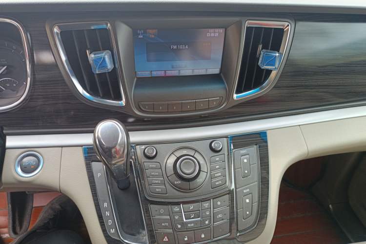 Used Buick GL8 2011 3.0L XT Luxury Business Flagship Edition