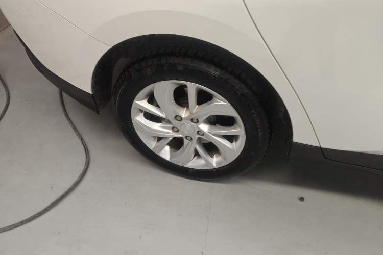 Used Buick Velite 6 2023 430km Range Commuter Version