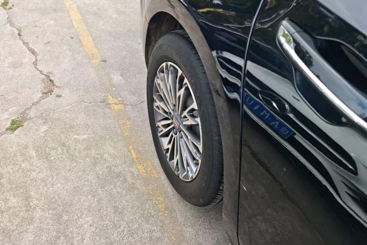 Used Hongqi H5 2024 1.5T DCT Smart Connect Flagship Edition
