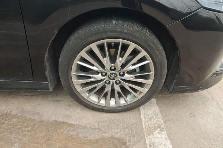 Used Toyota Camry 2018 Dual-Engine 2.5 HG Luxury Edition