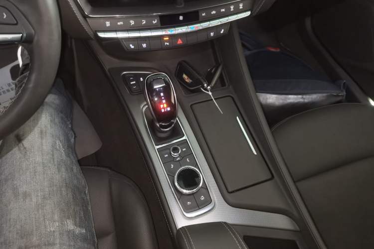 Used Cadillac CT5 2022 28T Luxury Version (Standard Edition) Gear Lever