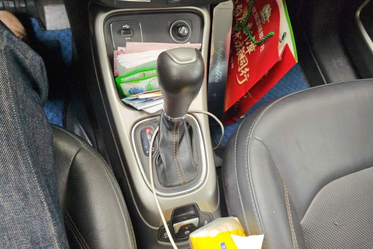 Used Jeep Compass 2017 200T Automatic Family Edition
