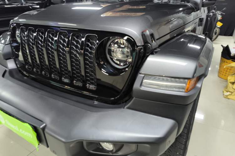 Used Jeep Gladiator 2022 3.6L Pioneer Edition
