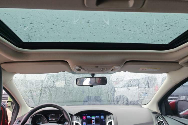 Used Ford Focus 2017 Hatchback EcoBoost 180 Automatic Elite Model
