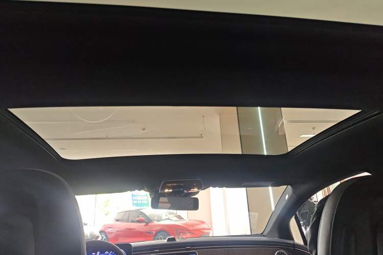 Used Mercedes-Benz EQE 2025 500 4MATIC Pioneer Edition