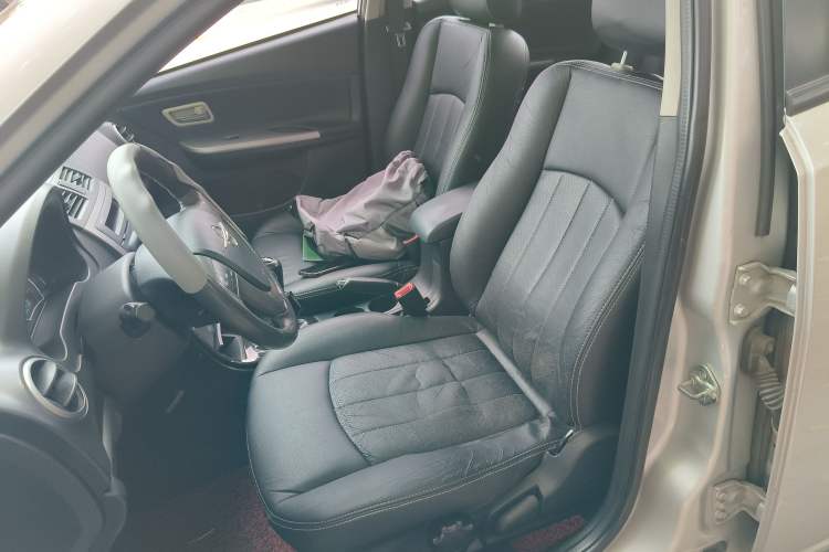 Used Haima Fumei 2013 Sedan 1.6L Manual Fashion Edition