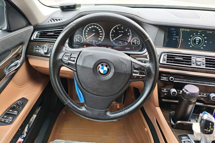 Used BMW 7 Series 2011 730Li Elegant Model
