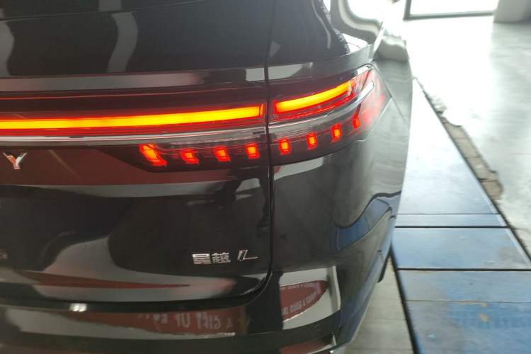 Used Geely Auto Monjaro L 2023 2.0TD High-Power Automatic Two-Wheel Drive Flagship Version Exterior 3