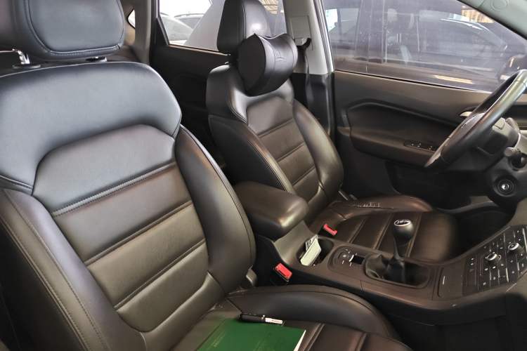 Used MG GS 2016 1.5TGI Manual Value Edition Right Front Seat