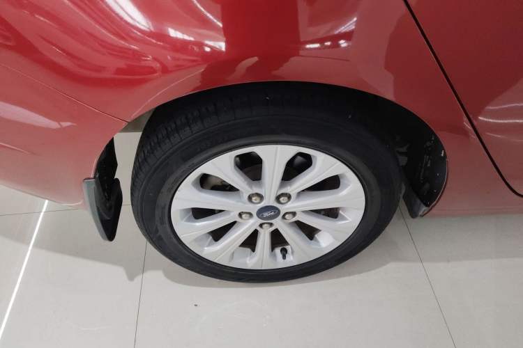 Used Ford Escort 2017 Happiness Edition 1.5L Automatic Fashion Version
