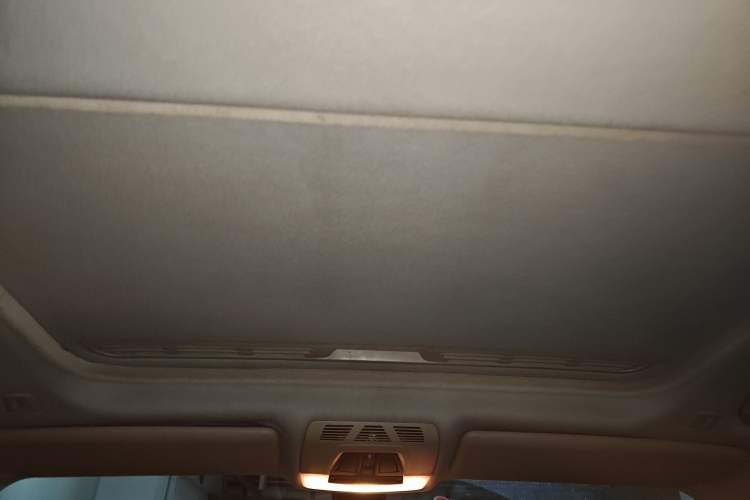 Used BMW 3 Series 2013 320i Sport Edition Headliner