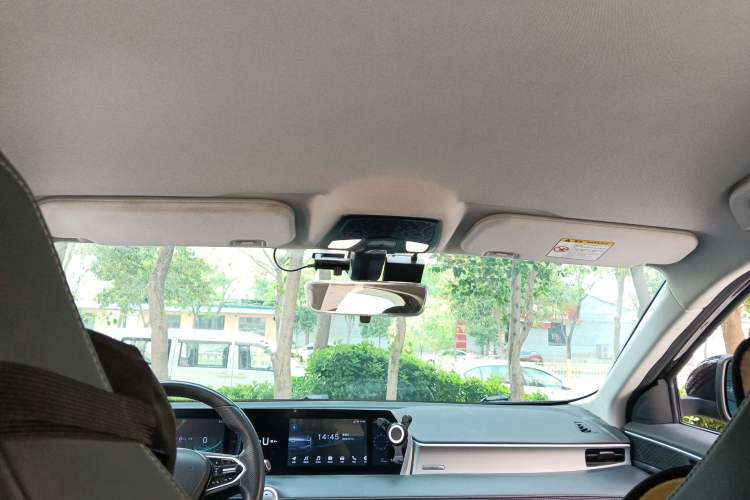 Used NETA U 2022 Pro 400 Comfort Edition Headliner