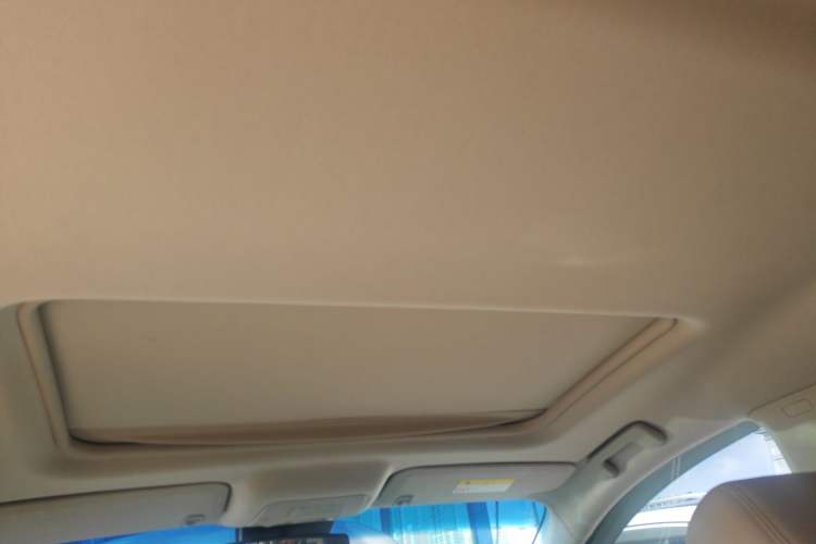 Used Buick GL8 2018 28T Luxury Model China VI Standard