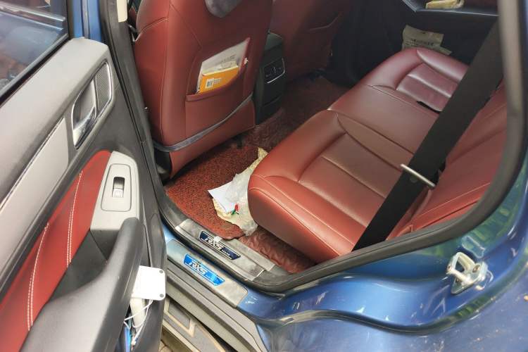 Used Roewe RX5 2016 30T Four-Wheel Drive Automatic Internet Smart Luxury Edition