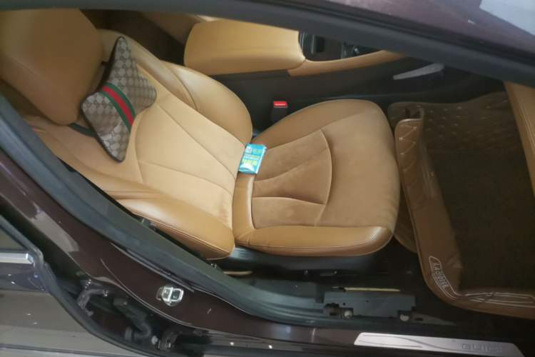 Used Buick LaCrosse 2016 20T Elite Edition Right Front Seat