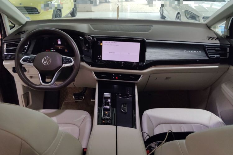 Used Volkswagen Viloran 2023 380TSI Luxury Edition