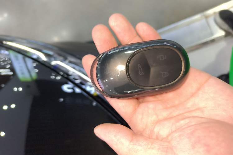 Used Nio ES6 2023 75 kWh Vehicle Key