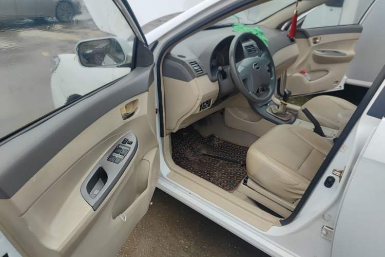 Used BYD L3 2012 1.5L Manual Comfort Edition Driver Seat