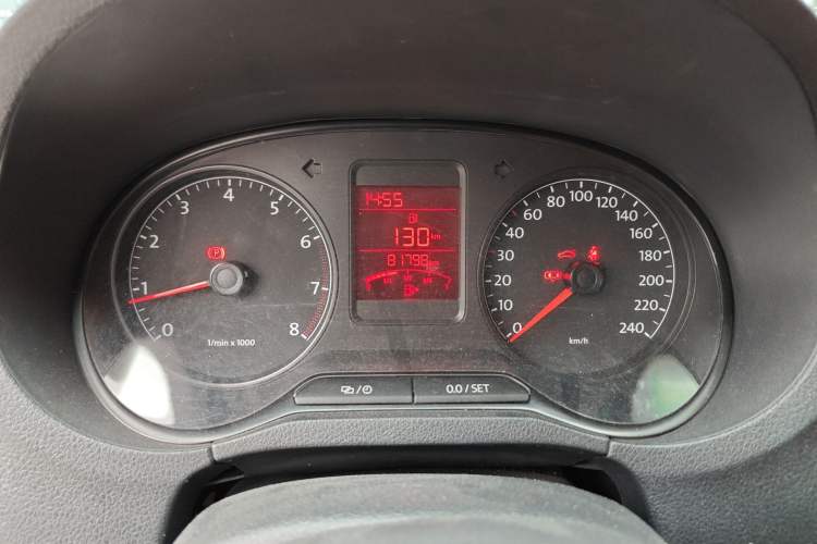 Used Volkswagen Polo 2013 1.6L Manual Comfort Edition
