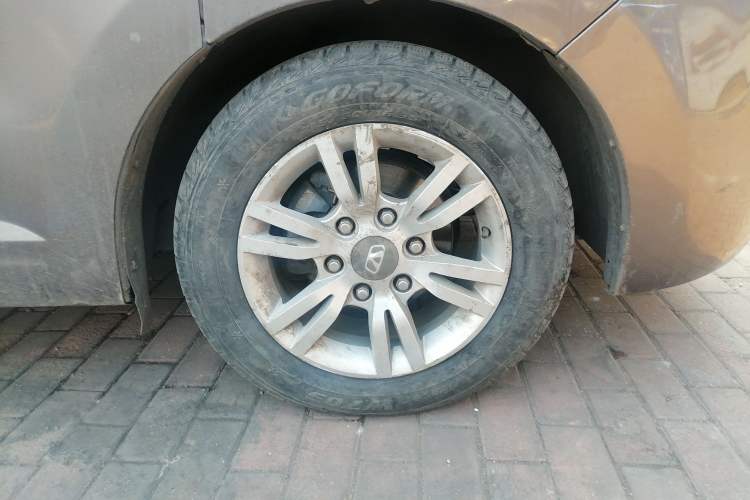 Used Huasong 7 2015 2.0T Automatic Comfort Model