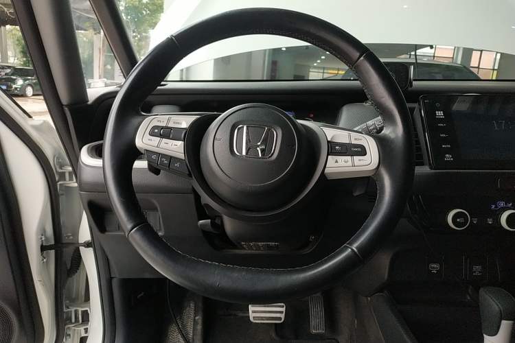 Used Honda Fit 2022 1.5L CVT Trendy Sunroof Edition Steering Wheel