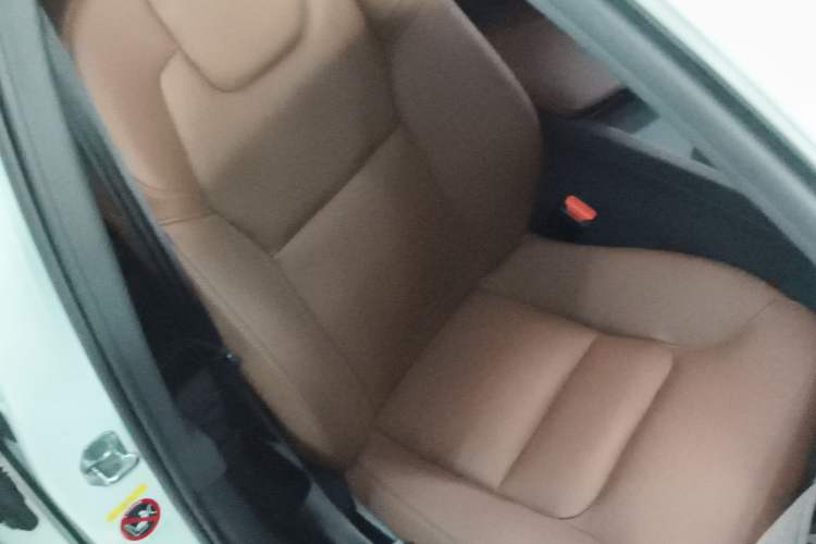 Used Volvo S60 2022 B4 Zhiyi Luxury Edition Right Front Seat