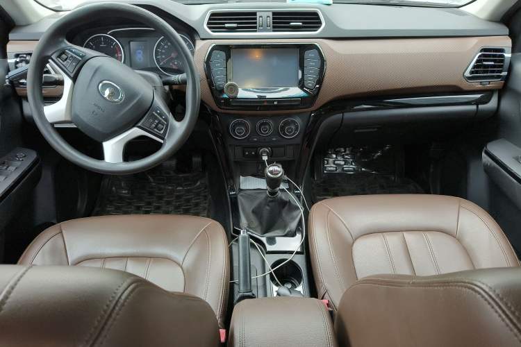 Used Great Wall Wingle 6 2017 2.0T Diesel Two-Wheel Drive Elite Version 4D20B