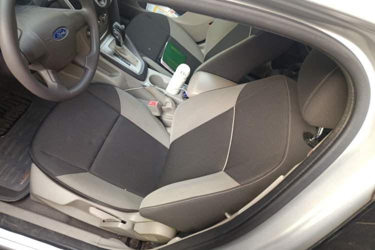 Used Ford Focus 2012 Sedan 1.6L Automatic Comfort Model