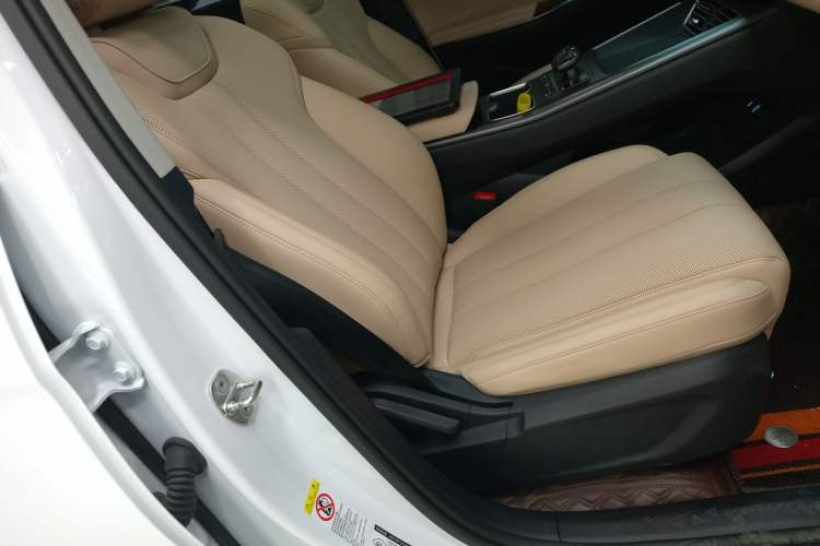 Used BYD Song Pro New Energy 2025 Second-Generation DM-i 75KM Overachiever Trim
