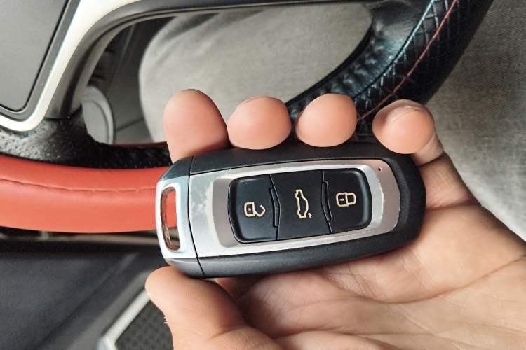 Used Geely Auto Emgrand GL 2017 1.8L Manual Elite Model
