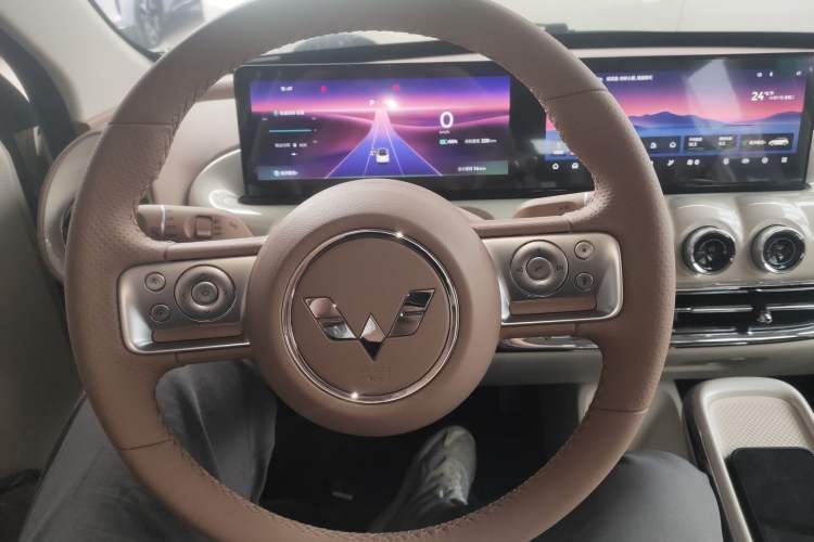 Used Wuling Bingo 2025 333 km Lingxi Deluxe Edition