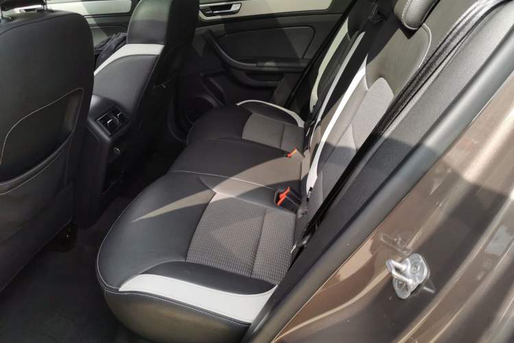 Used Qoros 5 2018 1.6T Automatic Prestige Model
