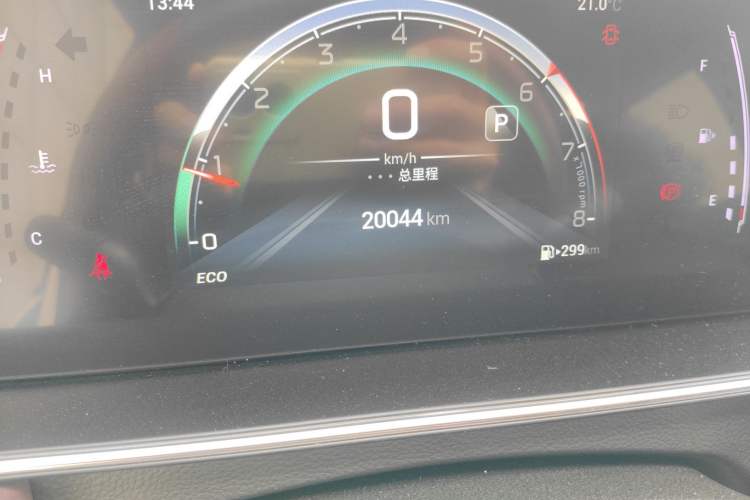 Used GAC Trumpchi M6 2023 PRO 270T DCT Luxury Edition Odometer Close Up