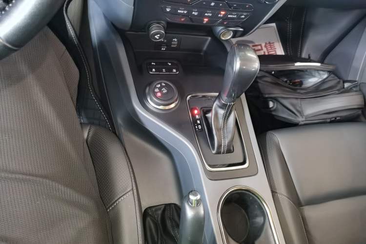 Used Ford Everest 2016 2.0T Gasoline Automatic 4x4 Flagship Edition