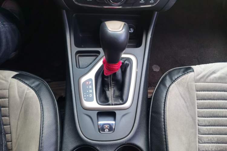 Used Jeep Cherokee 2017 2.0L Superior Edition