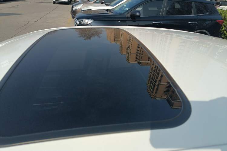 Used Ford Escort 2015 1.5L Automatic Fashion Model
