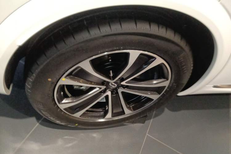 Used Hima AITO M7 2026 Model Pure Electric Max Long Range 5-Seater Version Exterior 5