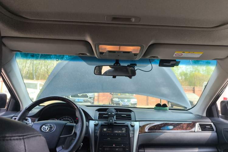 Used Toyota Camry 2015 2.0G Premier Edition Headliner