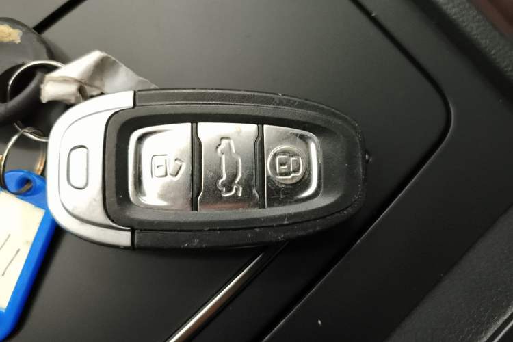 Used Hongqi H7 2019 2.0T Elite Edition
