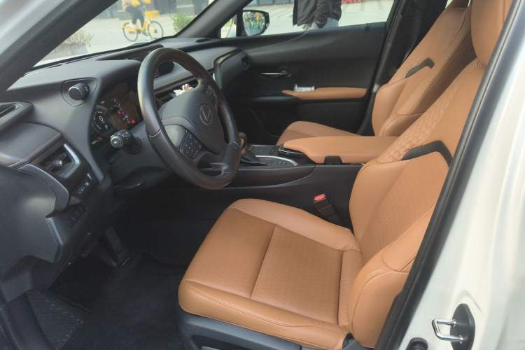 Used Lexus UX 2020 260h Explore & Adventure Edition