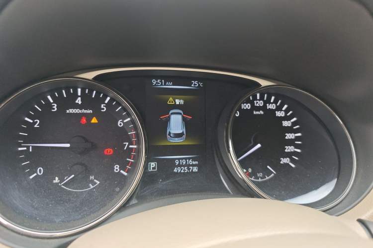 Used Nissan X-Trail 2014 2.0L CVT Comfort Edition 2WD Instrument Cluster
