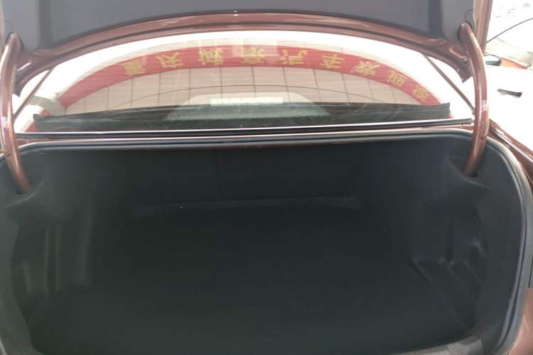 Used Volkswagen Lamando 2019 230TSI DSG Vision Edition China VI Standard
