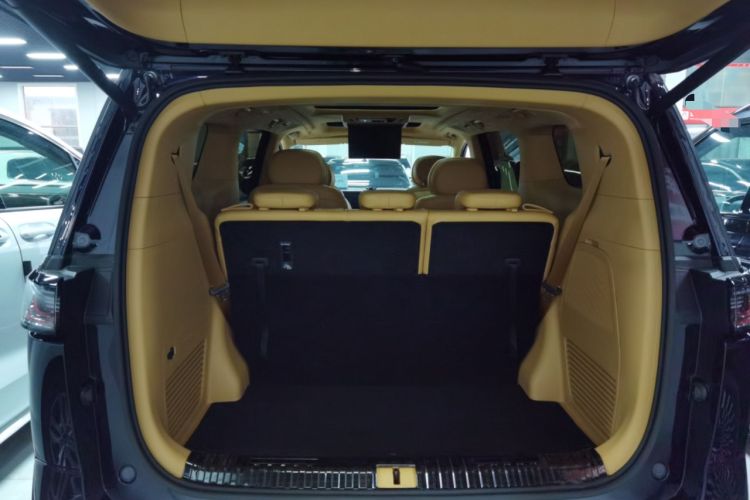 Used VOYAH Dream 2024 PHEV Ultra-Long Range Flagship Edition
