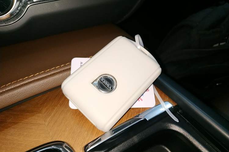 Used Volvo S90 2024 B5 Zhiyi Luxury Edition
