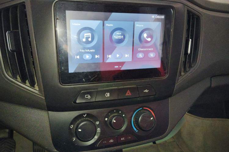 Used Wuling Rongguang New Truck 2021 1.8L Comfort Single-Row Double Rear Wheels LJ479Q6
