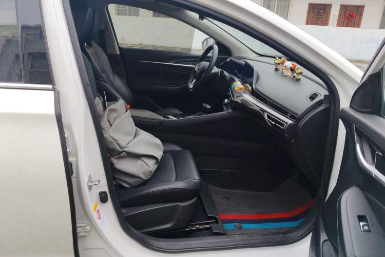 Used CHANGAN Eado 2020 PLUS Blue Whale NE 1.4T GDI DCT Prestige Model Right Front Seat