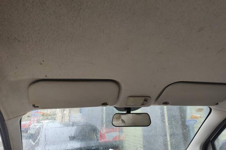 Used Wuling Rongguang V 2018 1.5L Practical Version Headliner